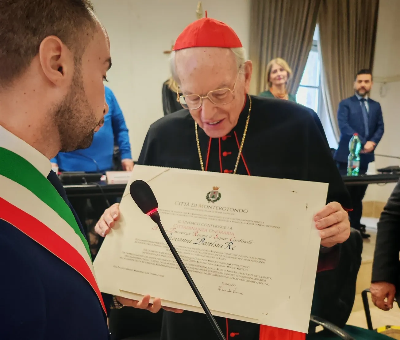 Cardinale Giovanni Battista Re cittadino onorario di Monterotondo