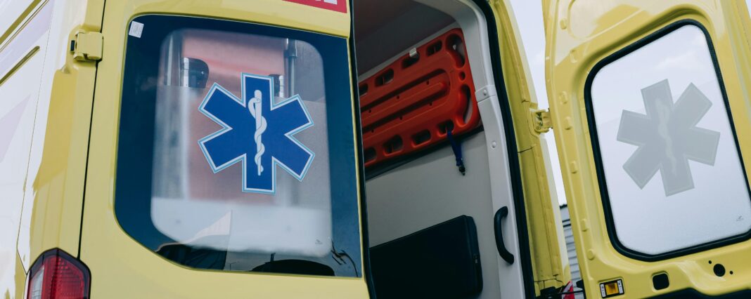 incidente frontale quattro strade moto morto